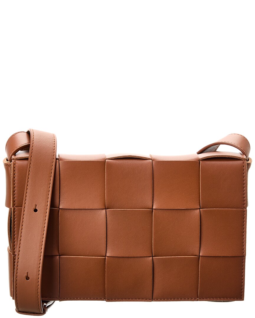 Bottega Veneta Kassette Maxi Intrecciato Leder Umhängetasche