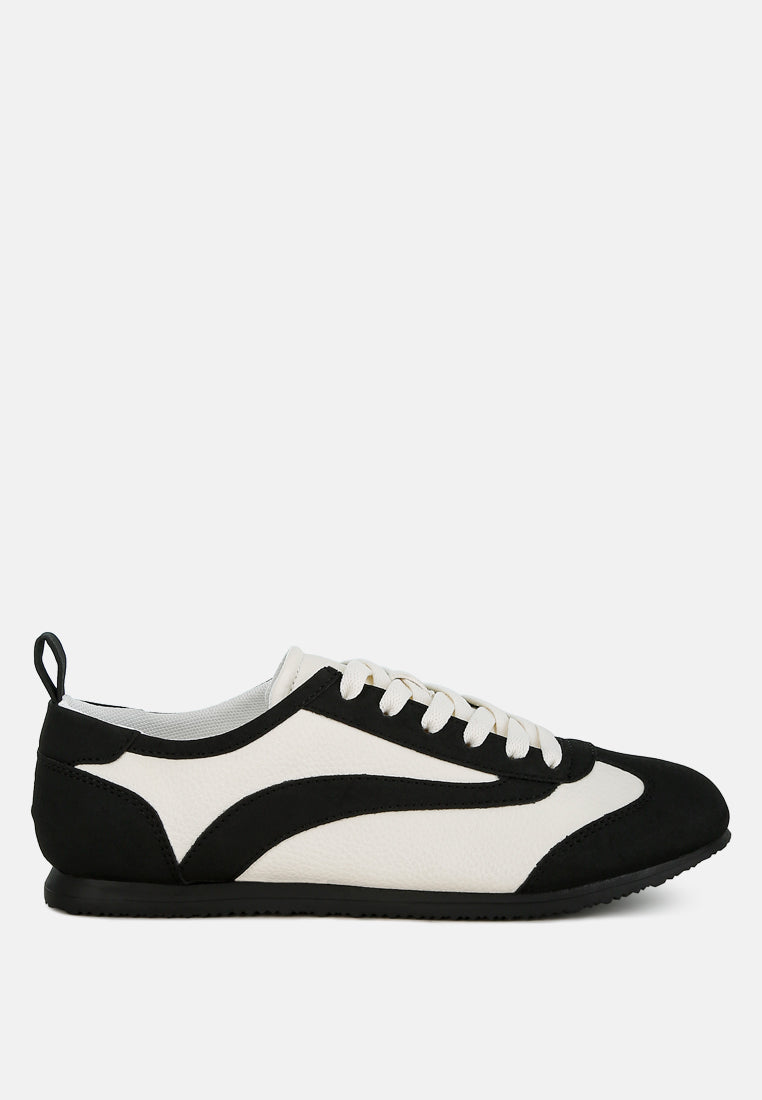 Moomba Schnürschuhe