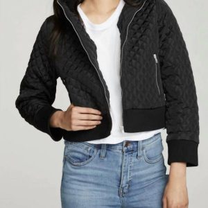 verkürzt Kapuzenjacke mit Rippe in True Schwarz