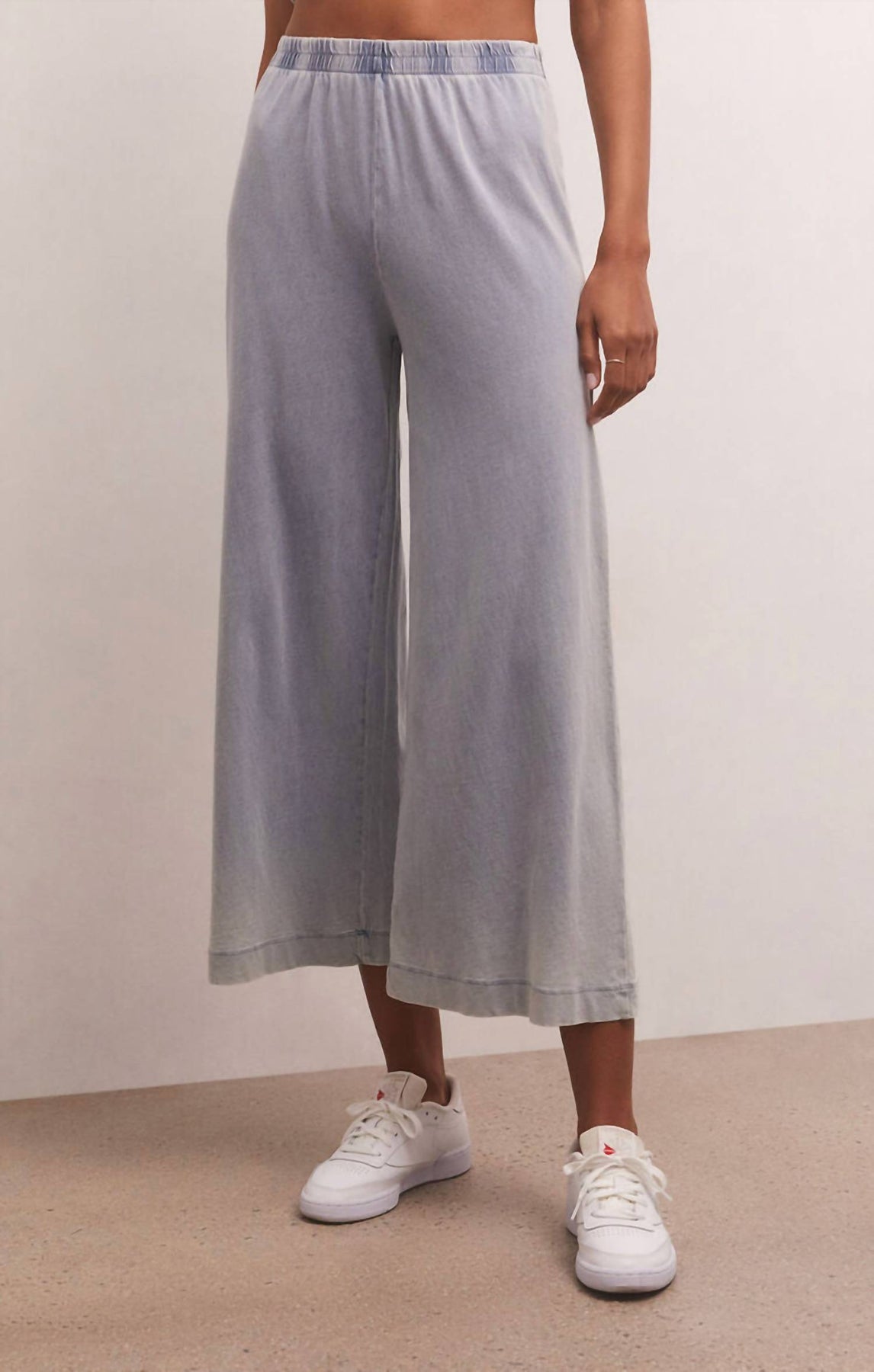 Scout Jersey Flare Hose aus gewaschenem Indigo