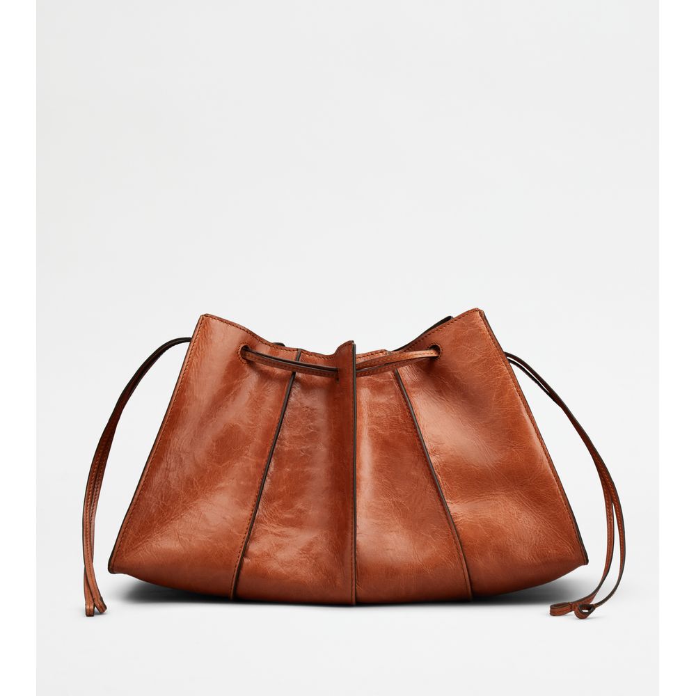 Beuteltasche aus Leder mittel