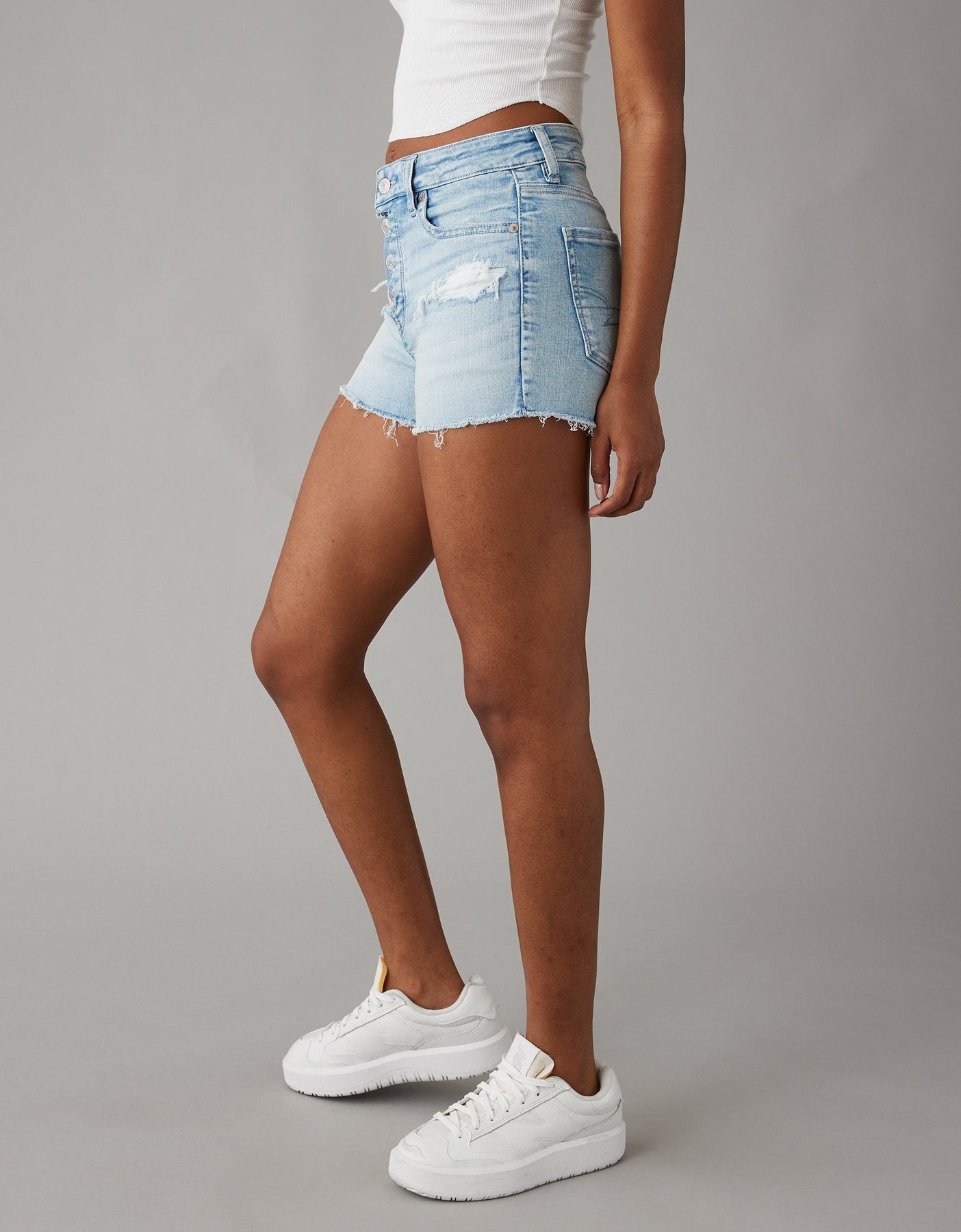 AE Next Level Super High-Waisted Ripped Denim Kurze Hose