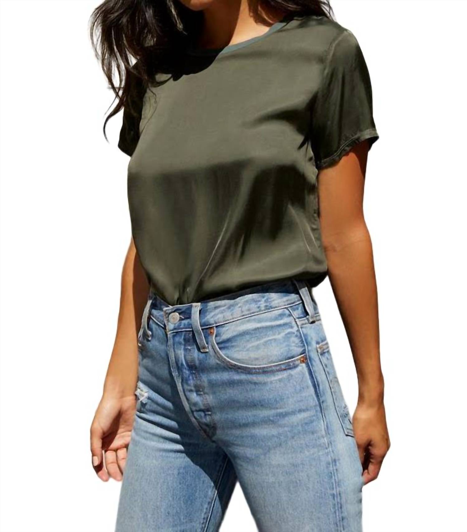Marie Boxy Crop Tee in olivgrün