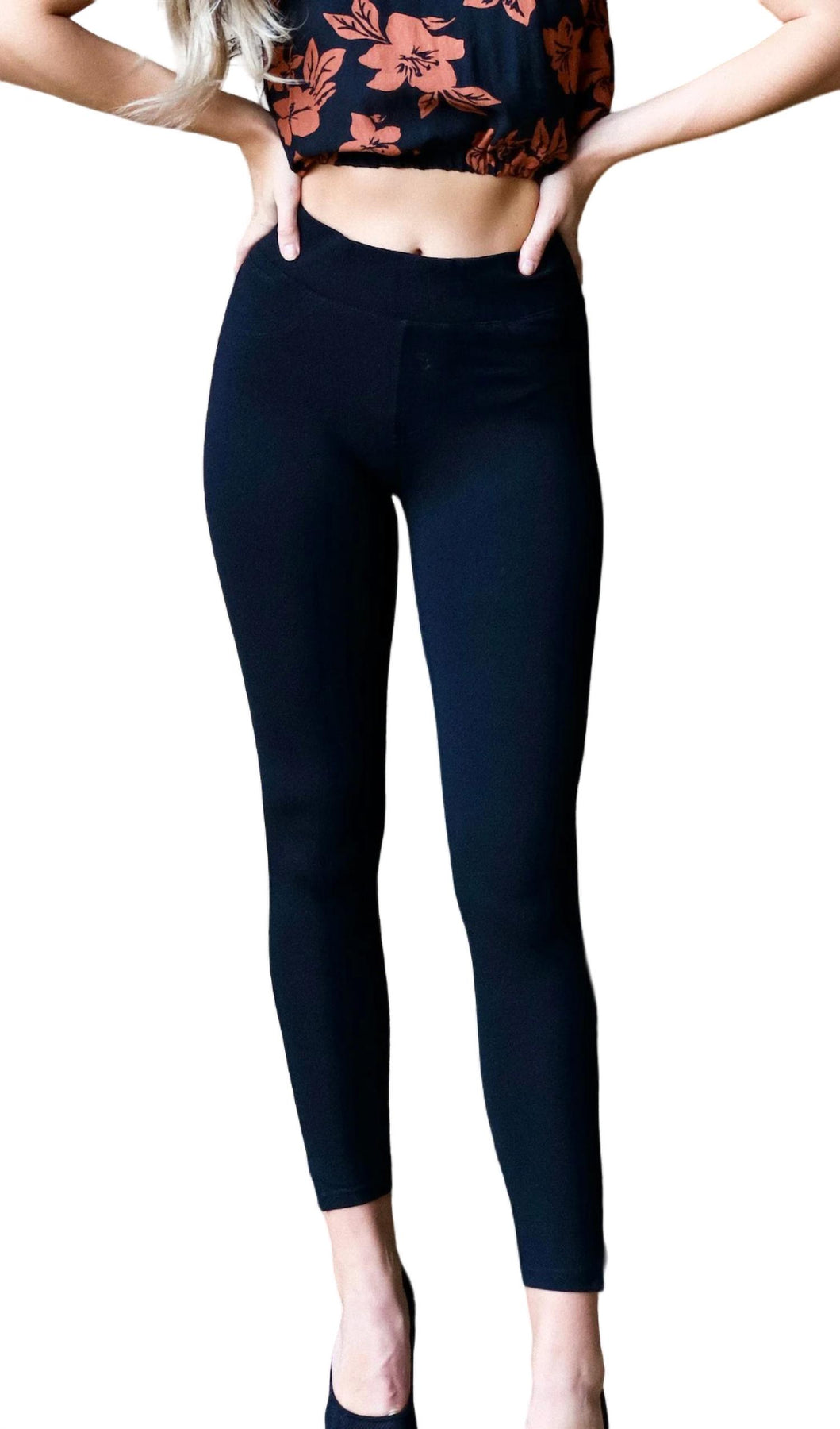 Perfekte Mid-Rise Skinny Hose in Schwarz
