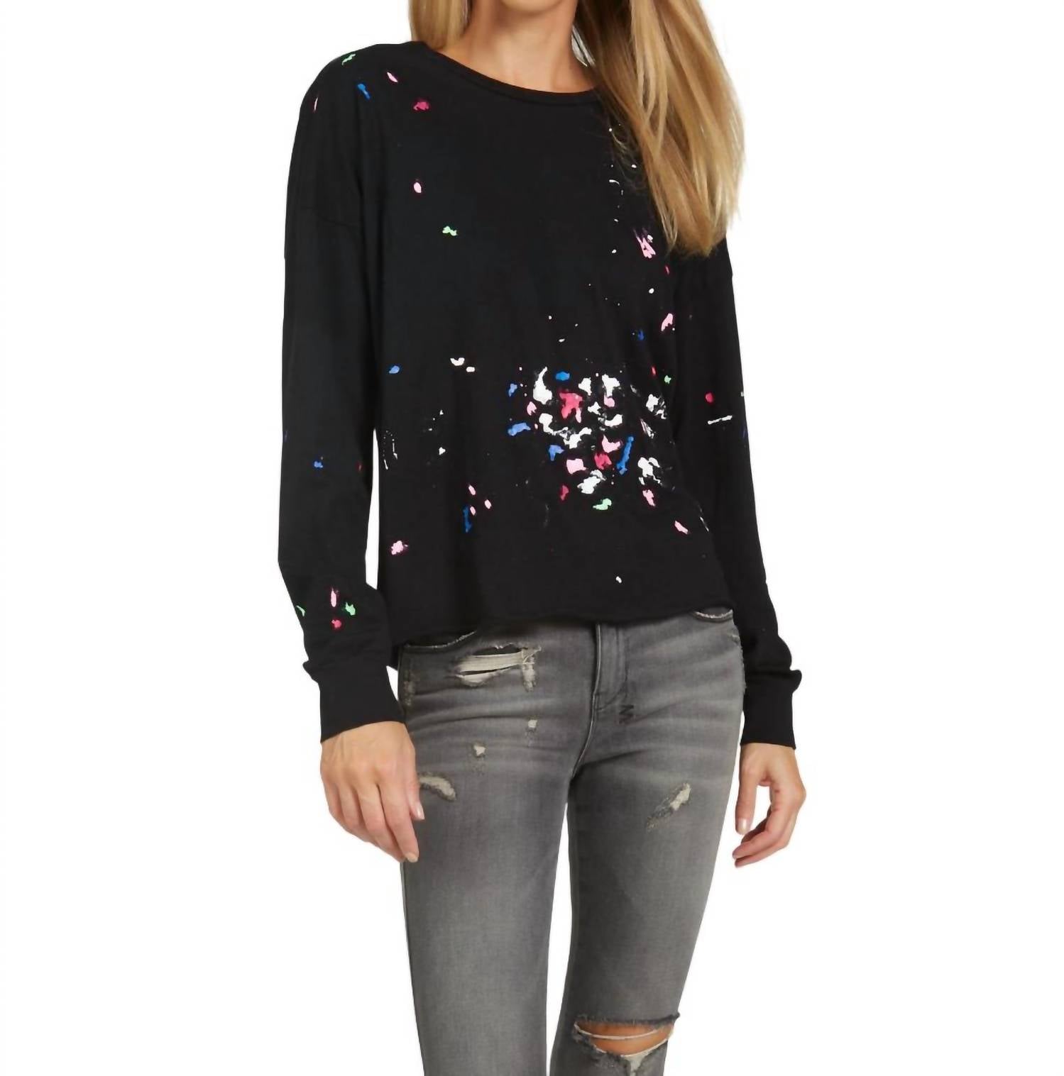 Keegan Crop Tee In Schwarz/Konfetti-Splatter