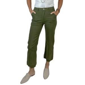 Claire Cropped Cargo Hose in grün