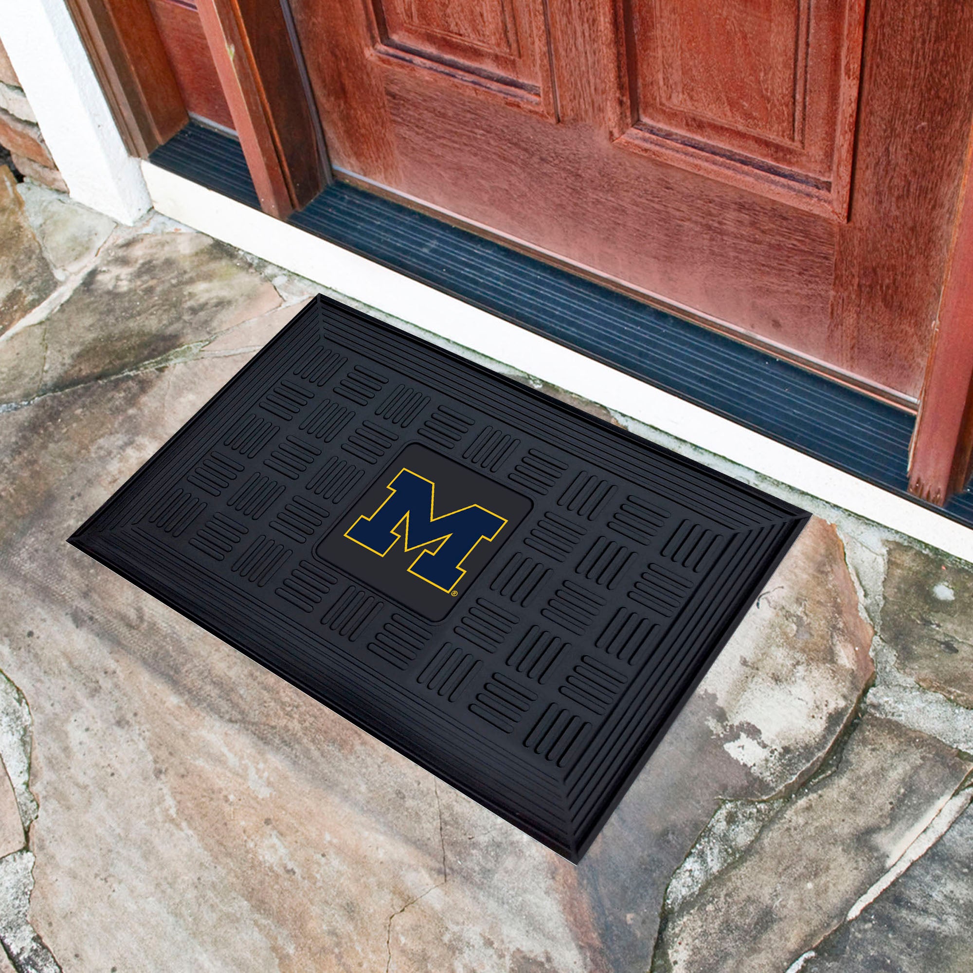 Fanmats Michigan Wolverines Heavy Duty Vinyl Medallion Türmatte - 19.5 "x 31"