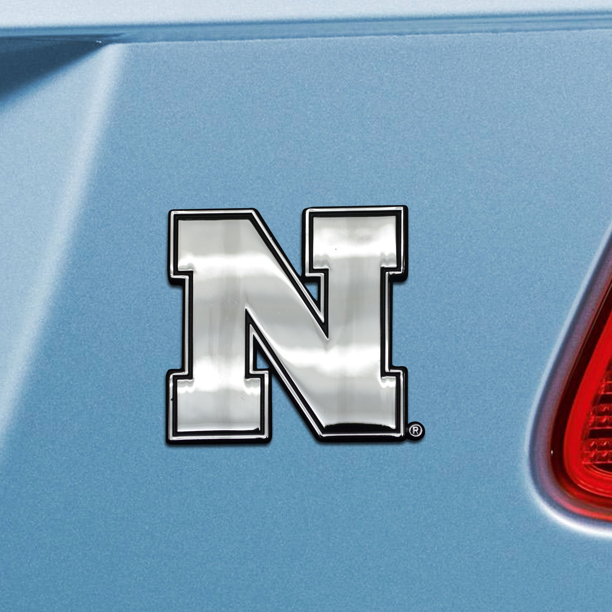 Fanmats Nebraska Cornhuskers 3D Chrom Metall Emblem