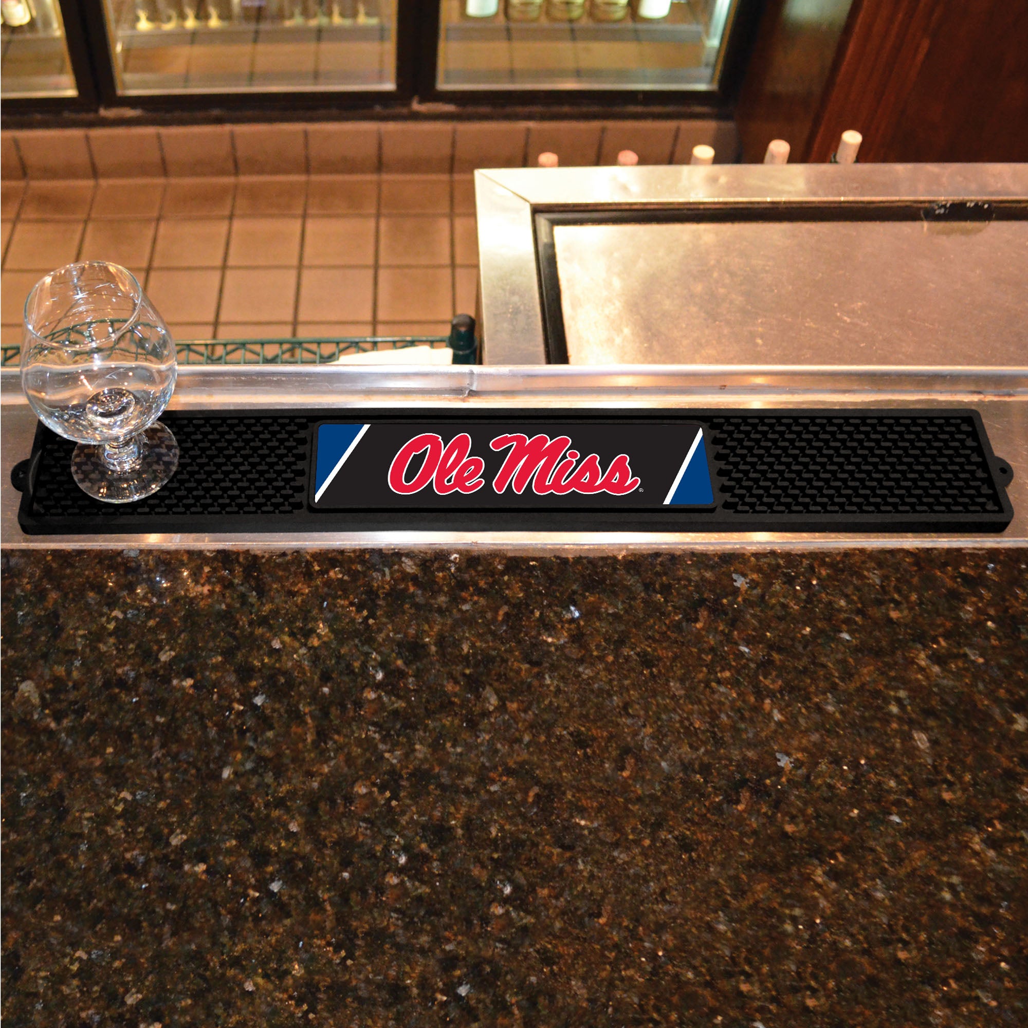 Fanmats Ole Miss Rebels Bar Drink Mat – 3,25′′ x 24′′