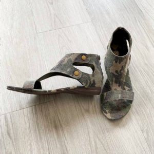 Ohana Sandalen in Camo