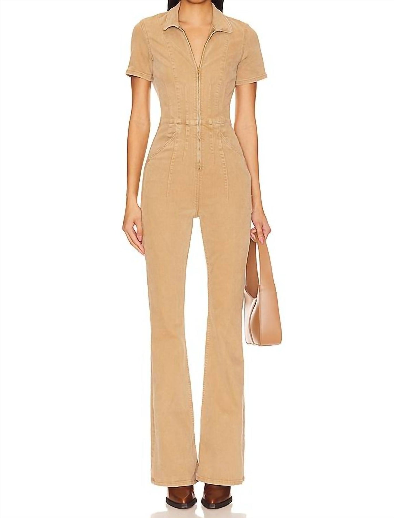 Jayde Flare Jumpsuit im Pier 17