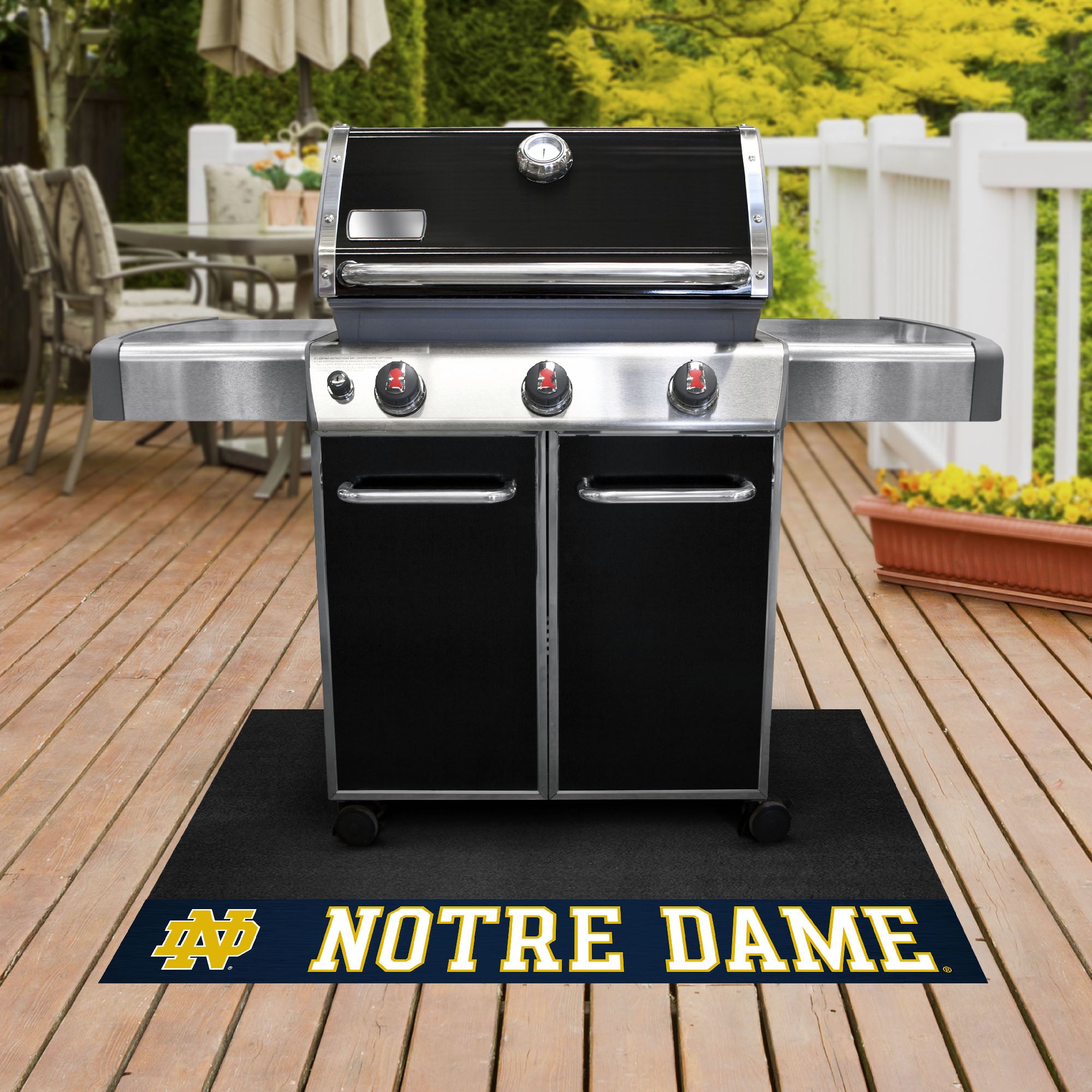 Fanmats Notre Dame Fighting Irish Vinyl Grillmatte – 26′′ x 42′′