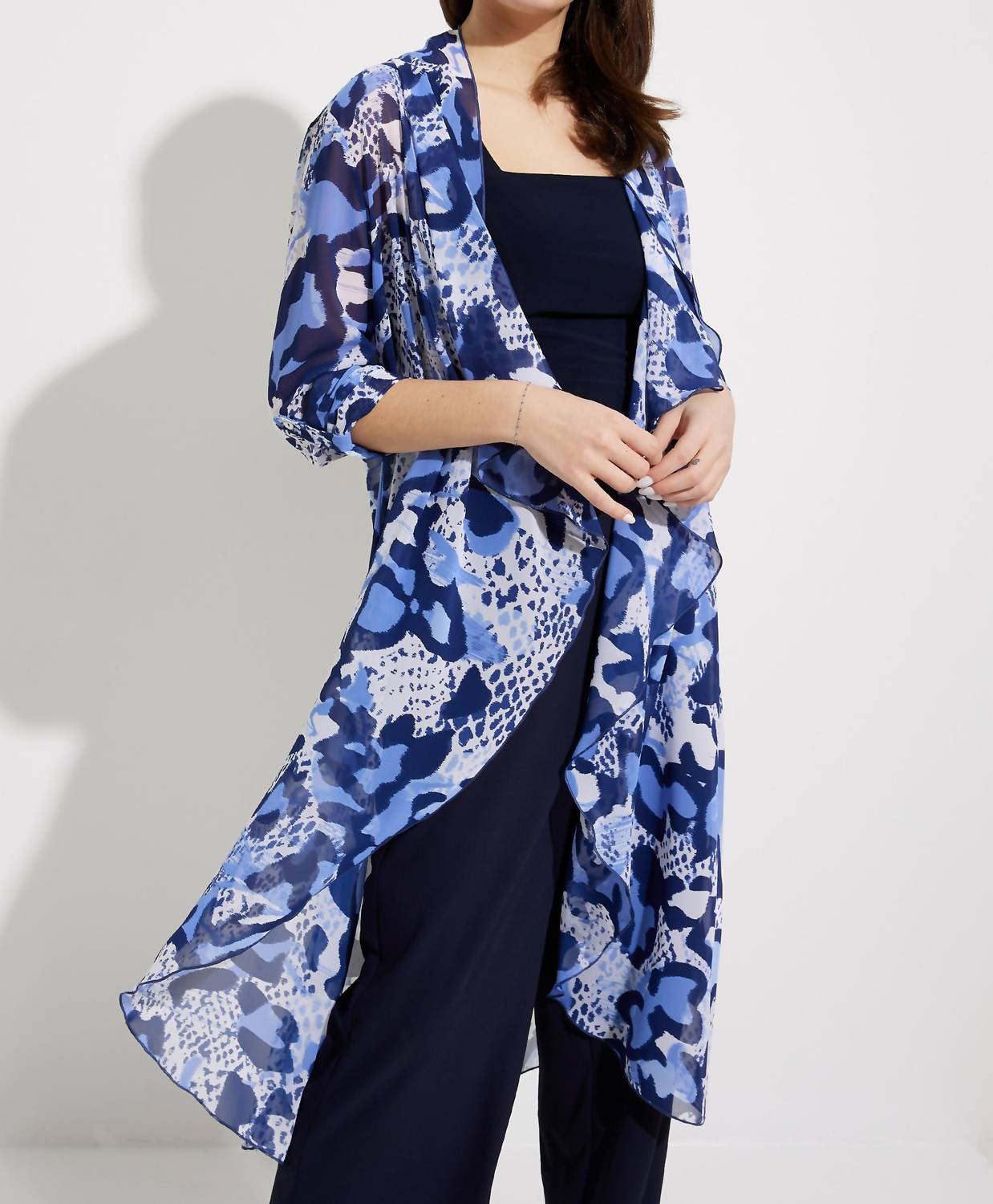 Vertuschung mit Tiermotiven in Blau/Vanille