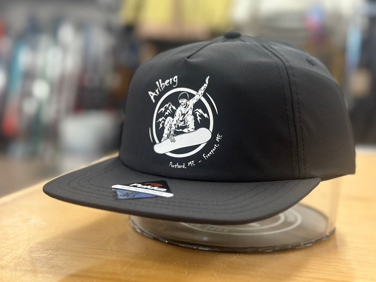 Arlberg Ski & Surfshops Einstellbare Snowboardmütze – 2025