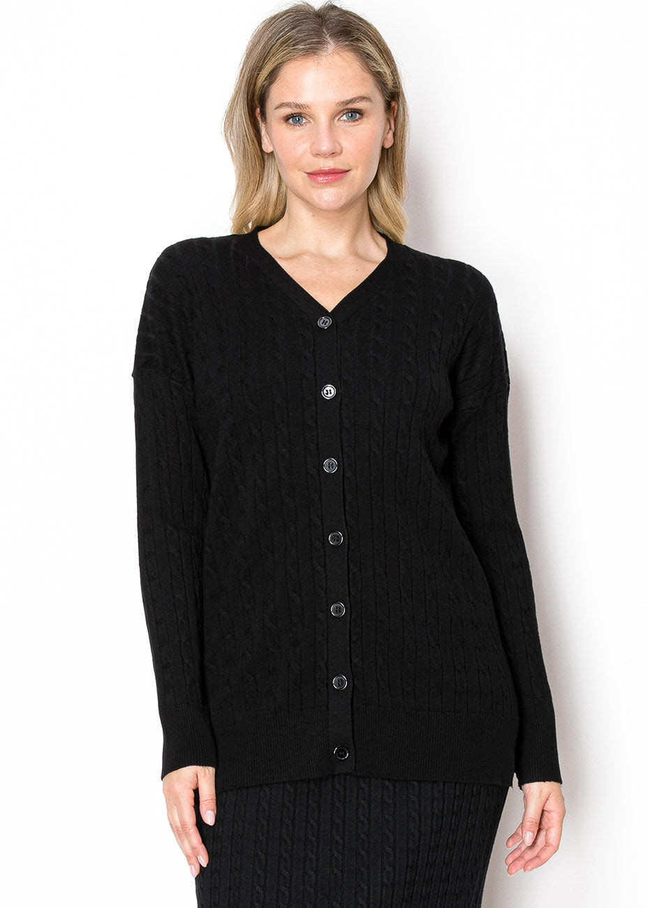 Classic schwarze Strickjacke aus Kabelstrick 7832968069180