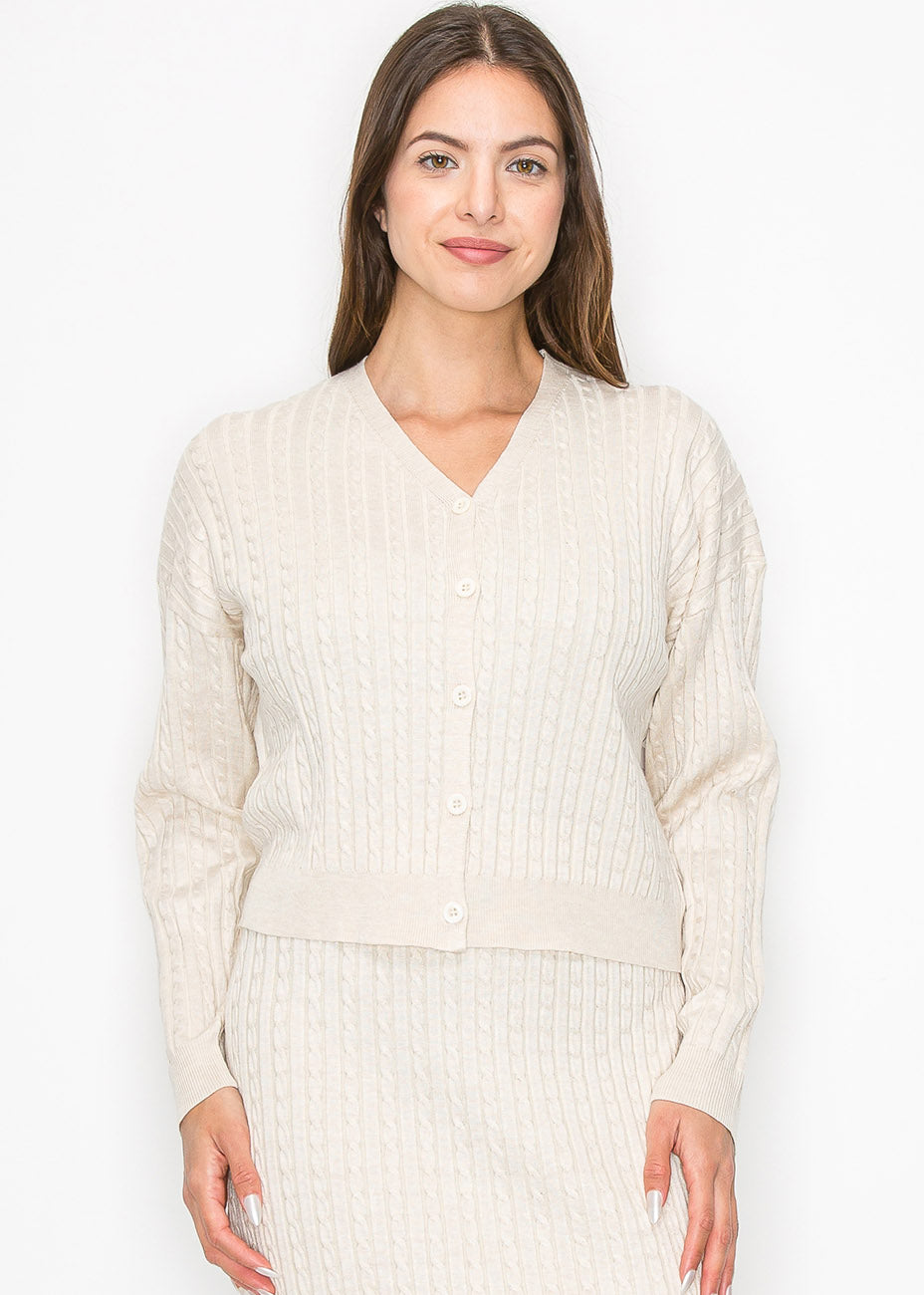 Weiche Creme Kabel Knopf Strickjacke