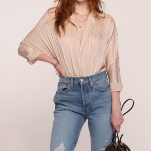Monica Body in Austern