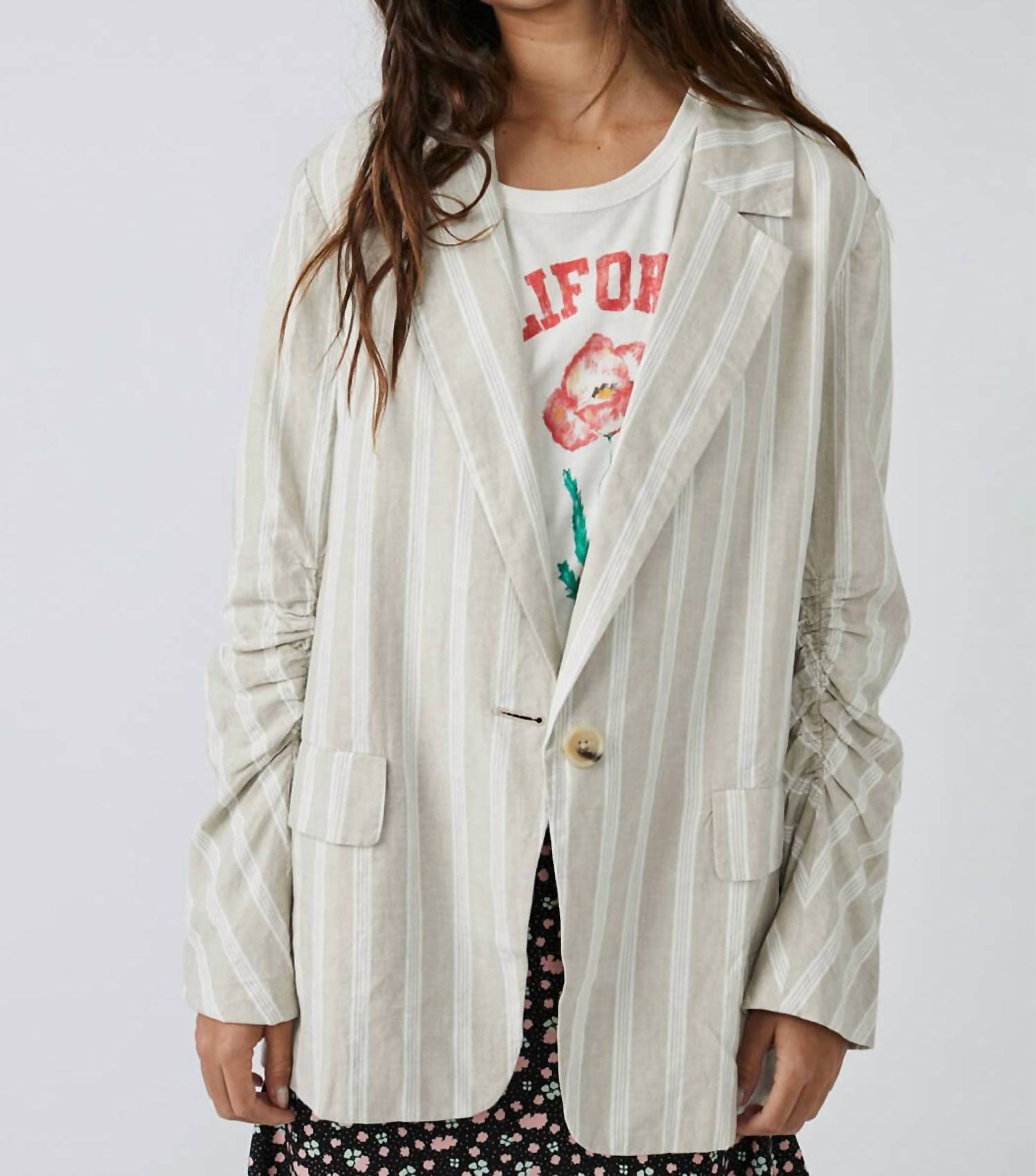Farn Blazer In Dusty Beige