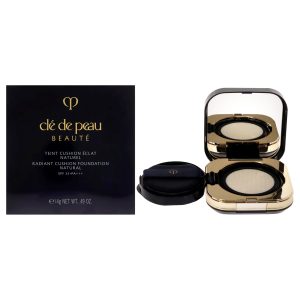 Radiant Cushion Foundation natürliche SPF 25 PA Plus O10 Hell mittel Ocher von Cle De Peau für Damen – 0.49 oz Foundation