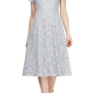 cap Ärmel Tee Länge Pailletten Spitze Kleid in Silber