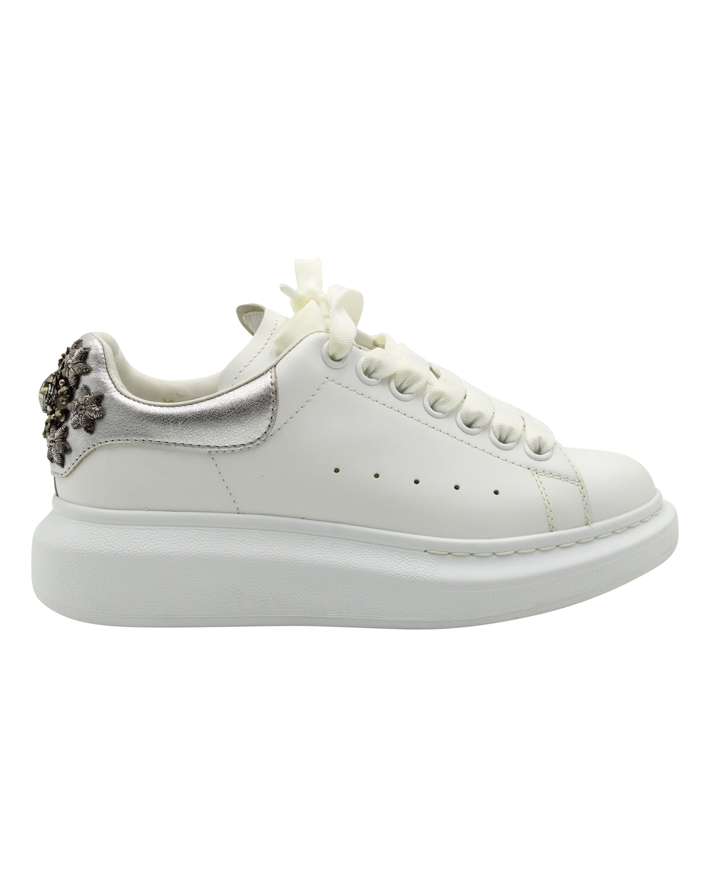Alexander McQueen Larry Verzierte Sneaker aus weißem Leder