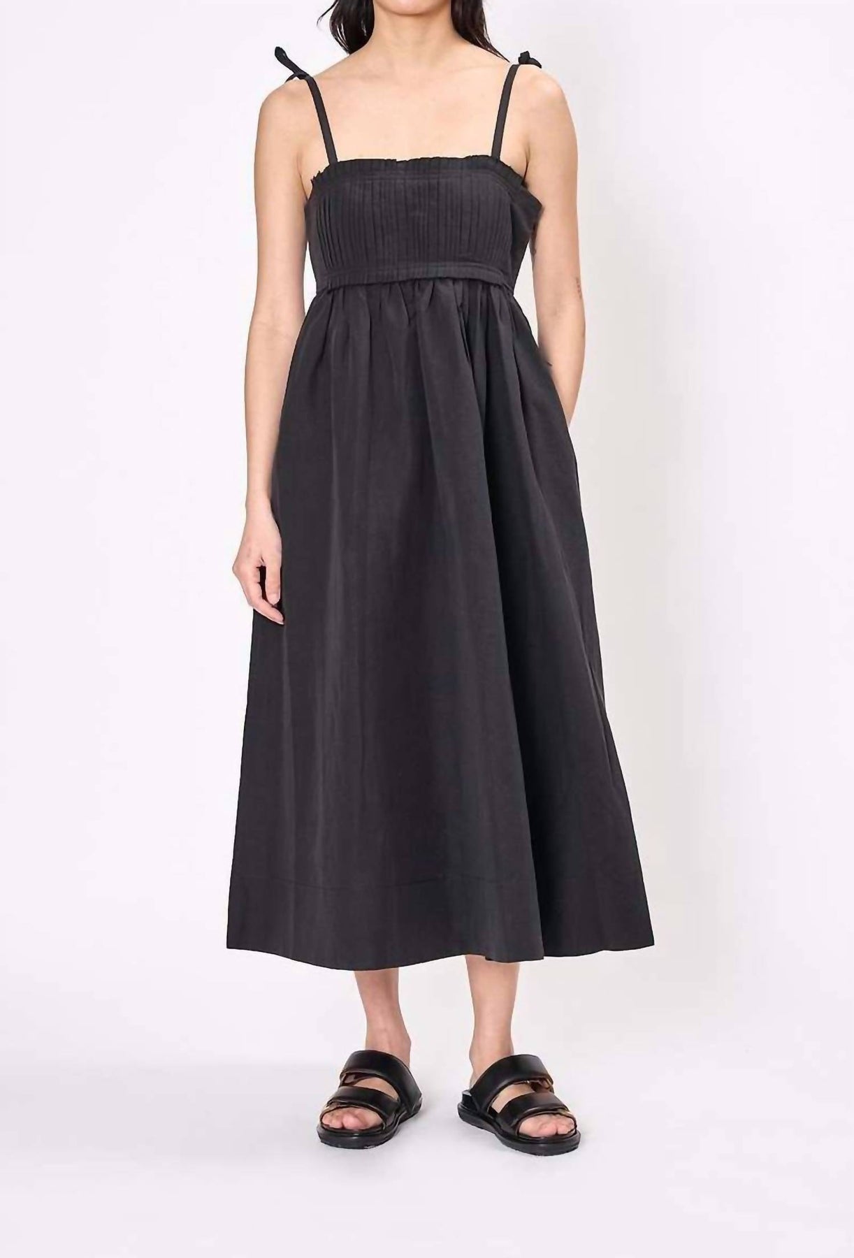 Laetitia Kleid in Schwarz