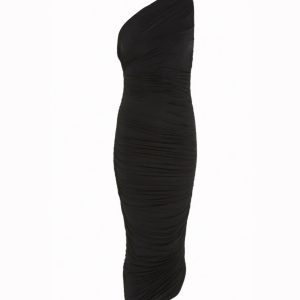 Ira Kleid in schwarz