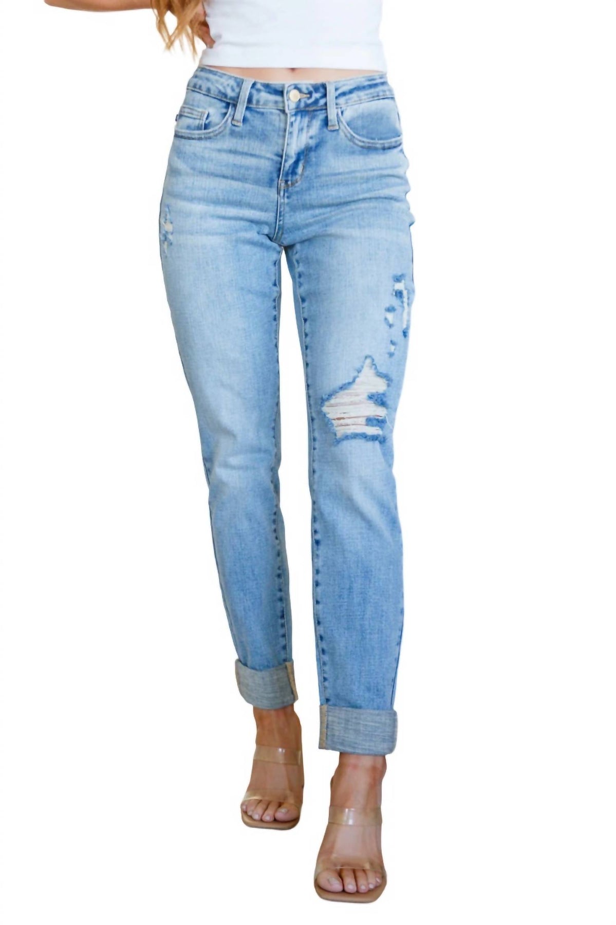 Mittlerer Bund Distressed Boyfriend Jeans in mittlerer Waschung