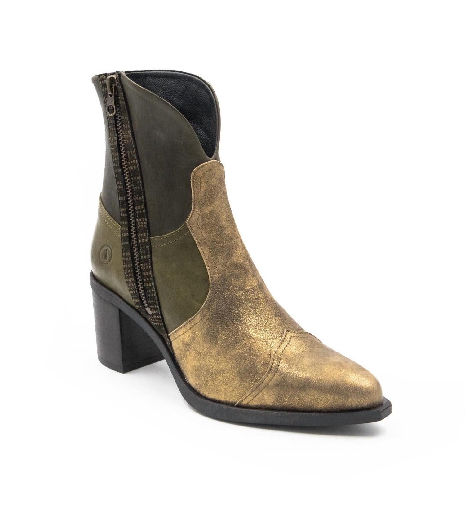 Twist Combo Stiefel mit Absatz in Gold/Oliven