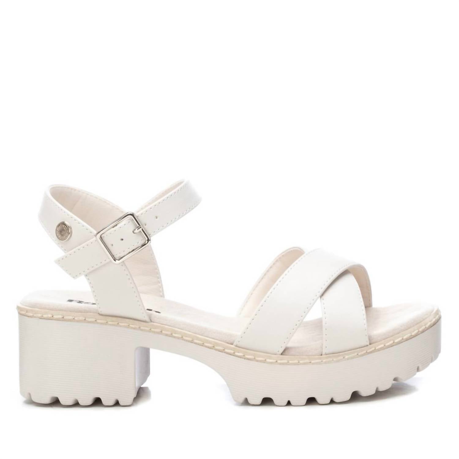 Sandalen mit Absatz für Damen im Eis