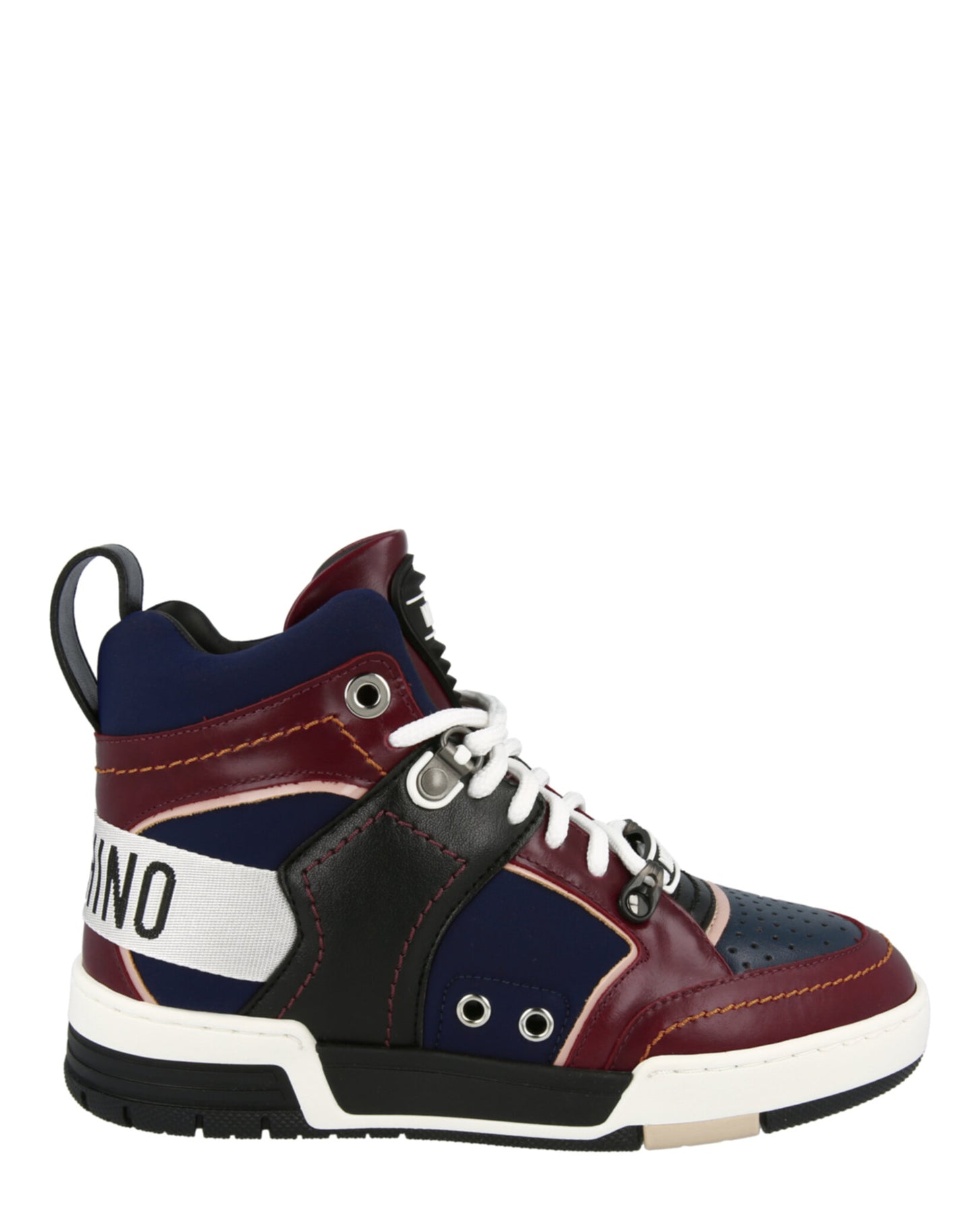 Streetball Asymmetrische High-Top Sneaker