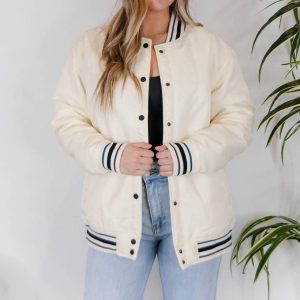 Letterman Jacke in weiß