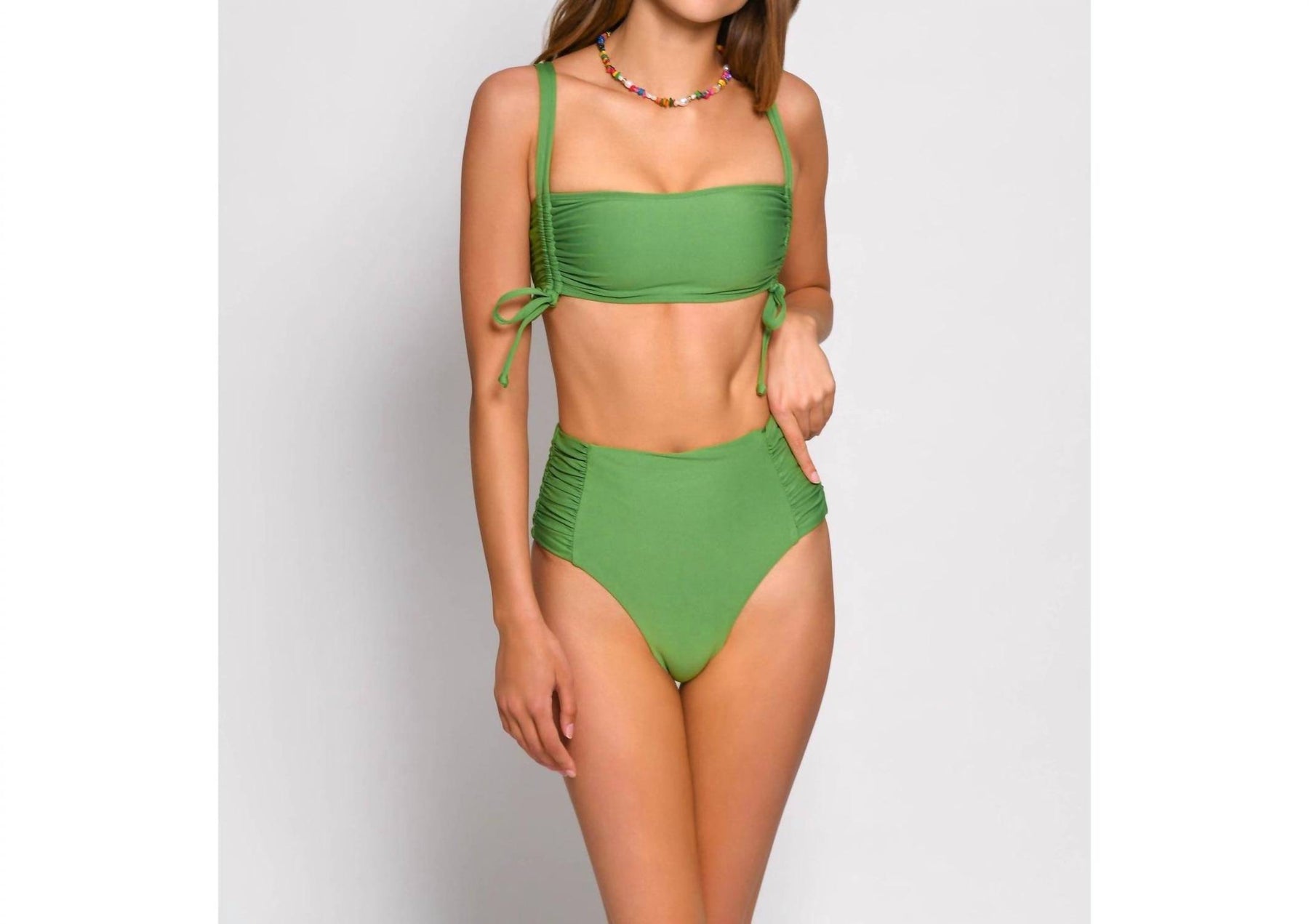 Solid Soma Bikini-Unterteil in Grün