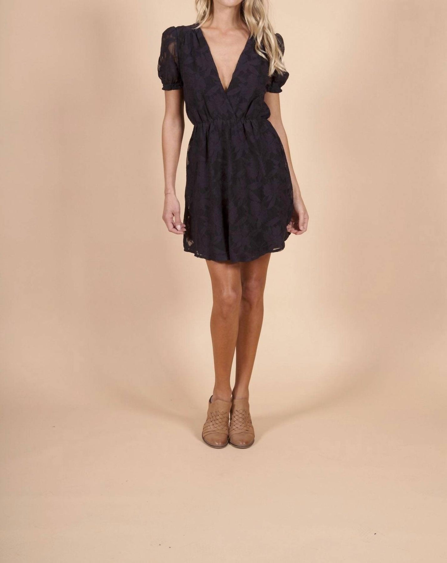 Fleur Spitze Mini in Schwarz