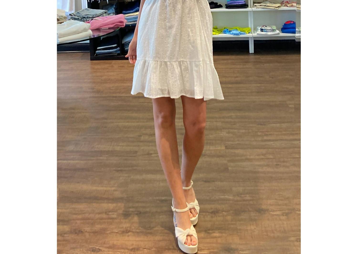 Zanima Ausschnitt Kleid in Weiß