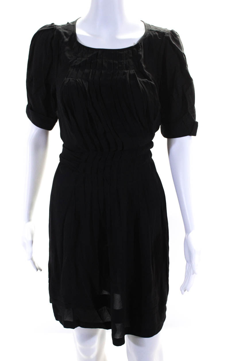 Balenciaga Damen Rundhals Kurzarm Plissee Mini Kleid Schwarz