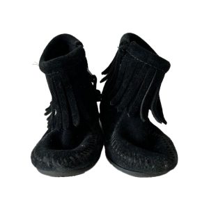 Minnetonka Mädchen schwarze Stiefel – 7805974970428