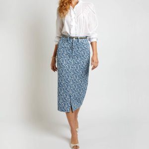 Der Leo Rock in Signature Blau/weiß Fleur Muster