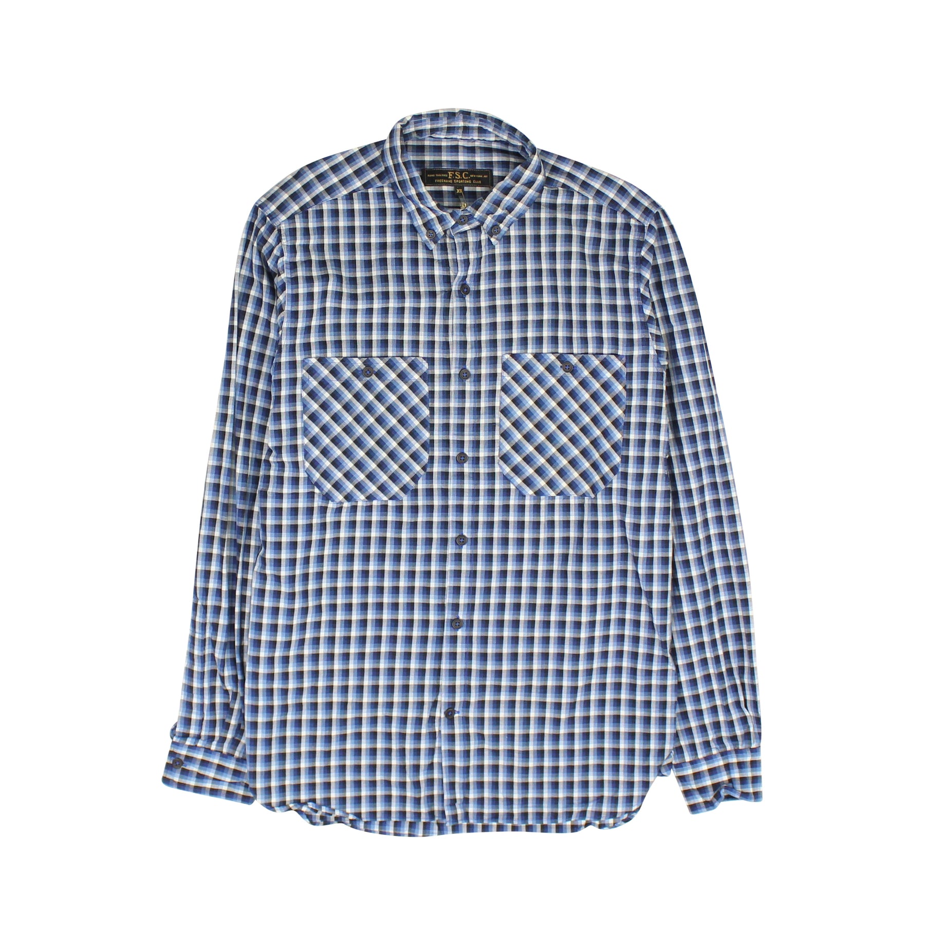 Blaues kariertes Langarmshirt
