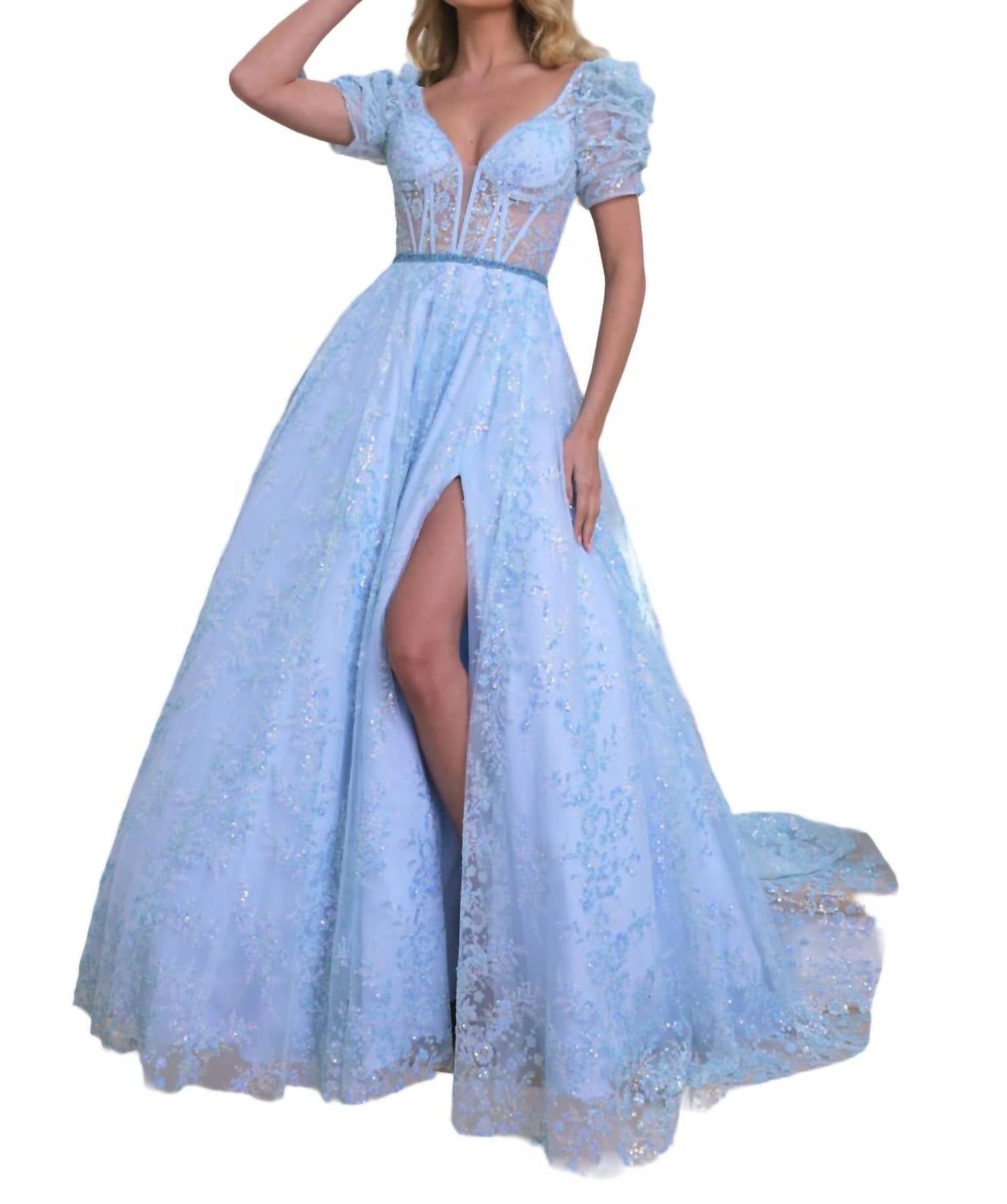 Twinkling A-Line Gown in Light blau – 7833659080764