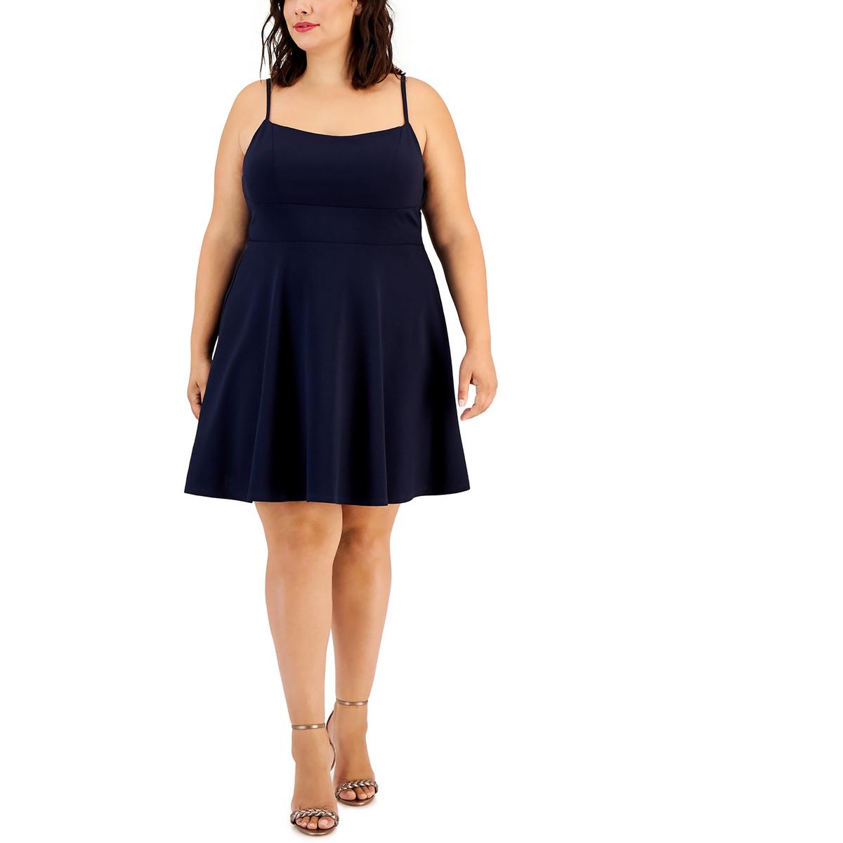 Plus Krepp Spitze zurück Minikleid