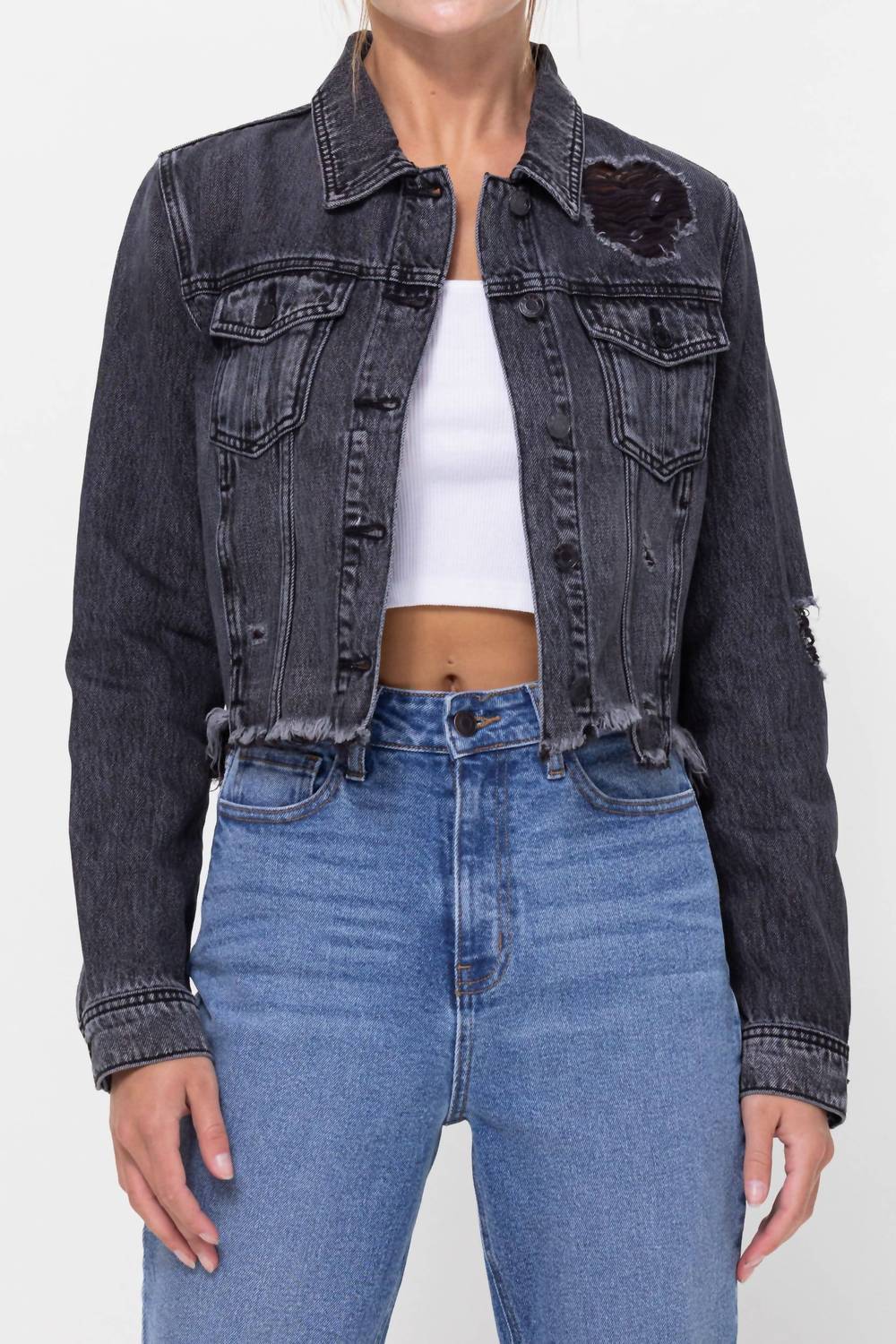 Katrina Destroyed körpernah Jeansjacke in schwarzer Säure