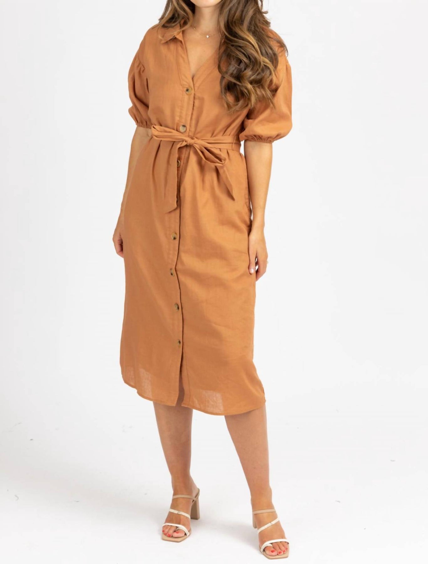 Midikleid mit Kragenkragen und Krawatte in Auburn