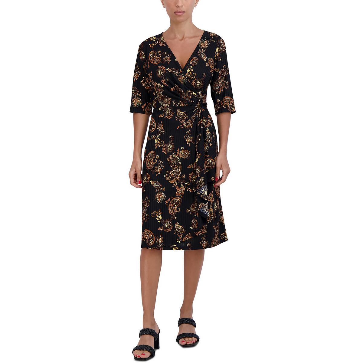 Petites Kleid mit V-Ausschnitt