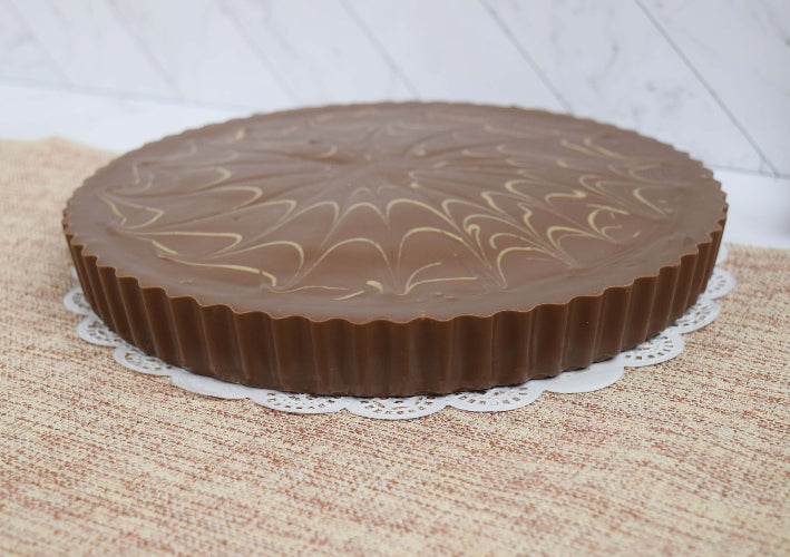 Colossal Erdnussbutter Cup – 10′′ Durchmesser