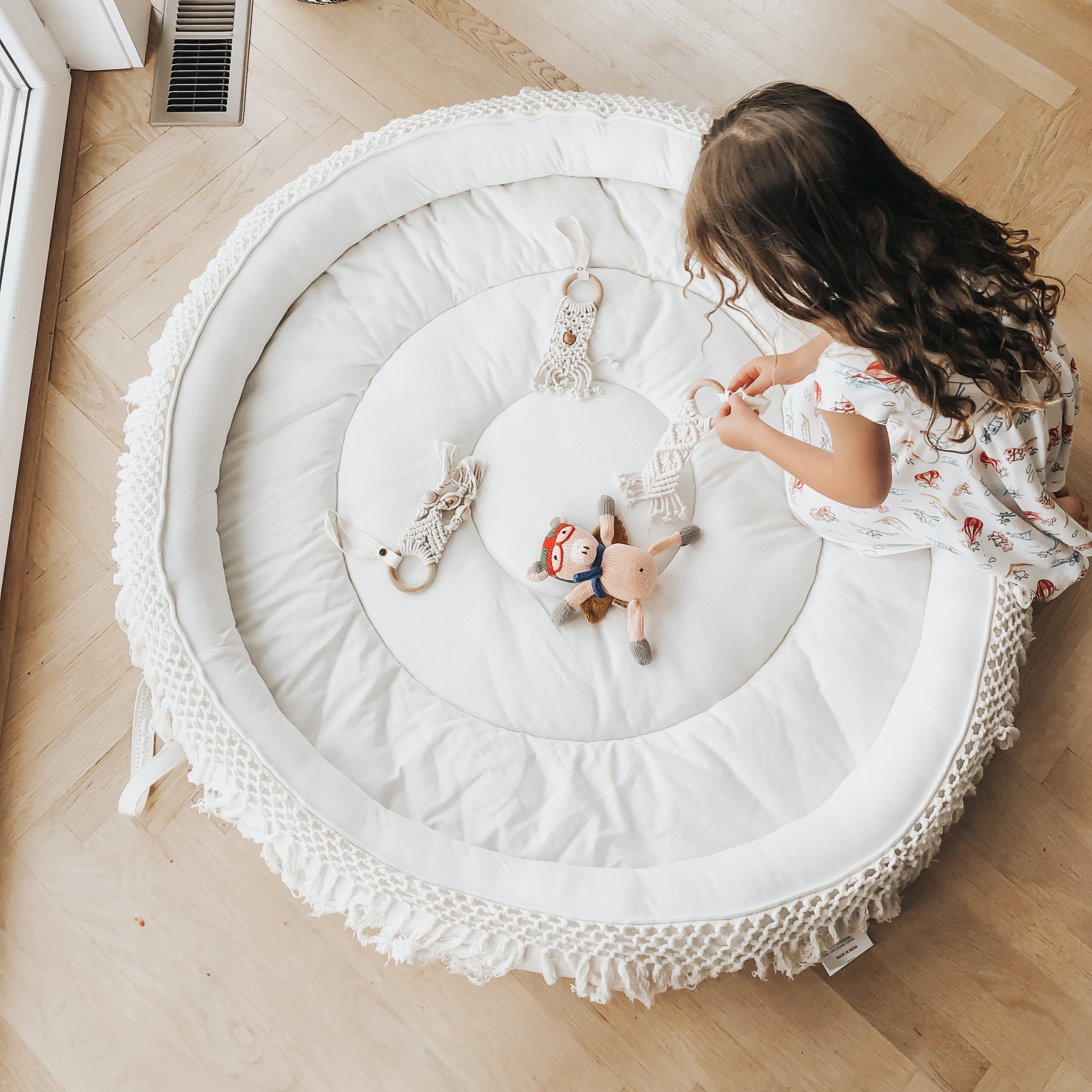 Finn + Emma Runde Baby-Spielmatte aus Bio-Baumwolle
