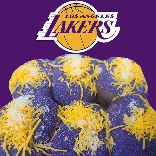 Kagat Bäckerei – Lakers UBE Käse Pandesal – 6 Stück