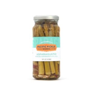 pazifische Gurke arbeitet asparagusto