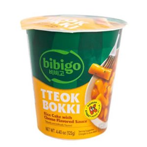 Bibigo TTeokbokki Reiskuchen mit Käse aromatisiert Soße
