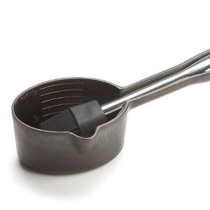 Fox Run Brands – Outset Cast Iron Sauce Topf mit Silikonpinsel